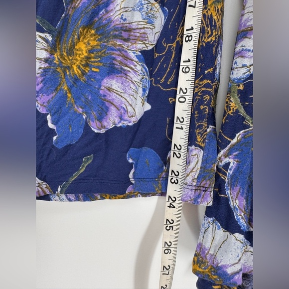 Free People Off-the-Shoulder Bell Sleeve Print Top - Picture 5 of 8